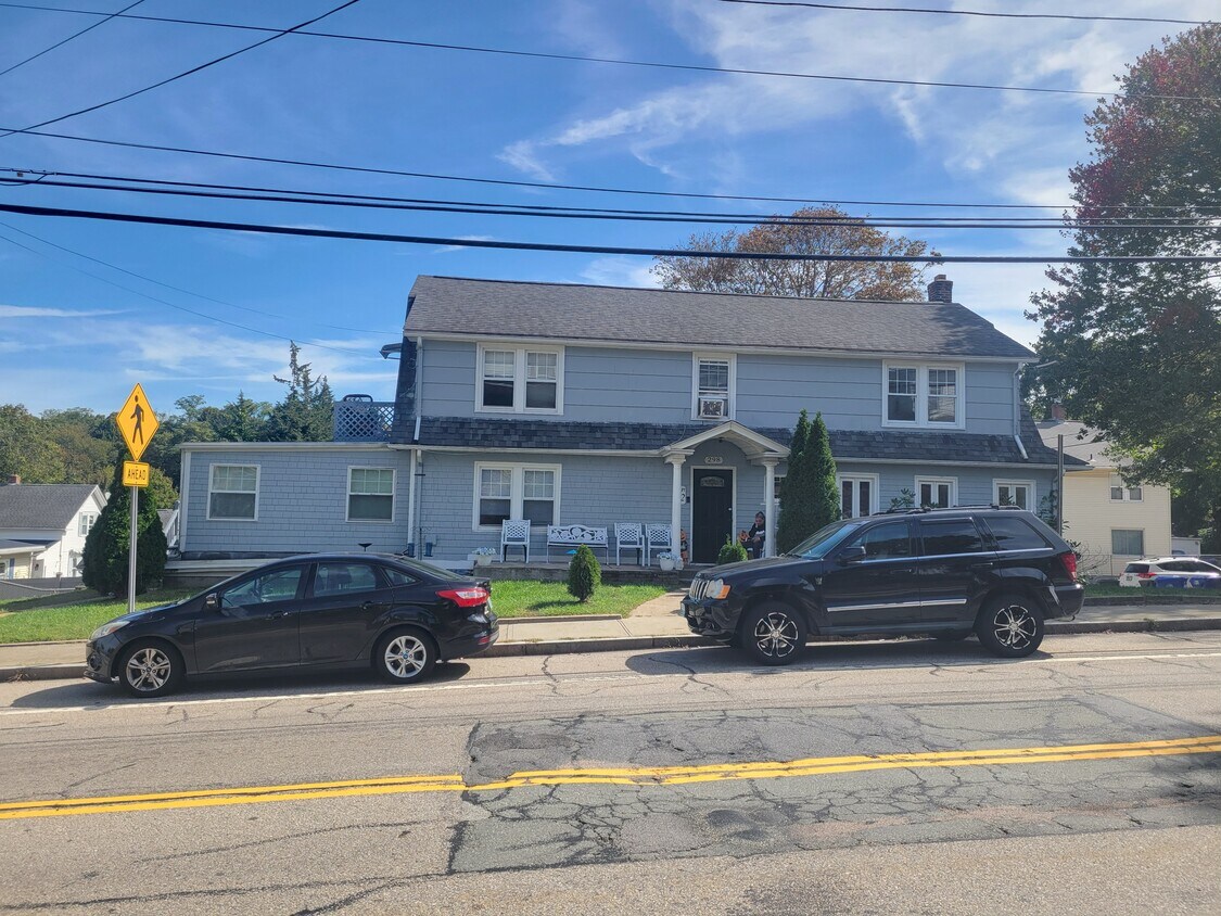 Foto principal - 298 Washington St