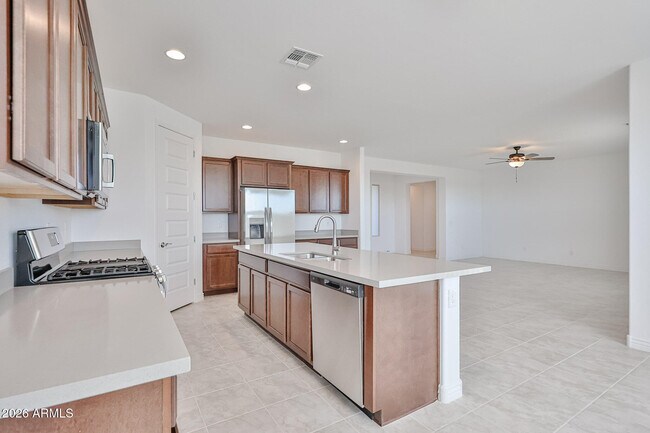 Foto del edificio - 25079 N 171st Ave