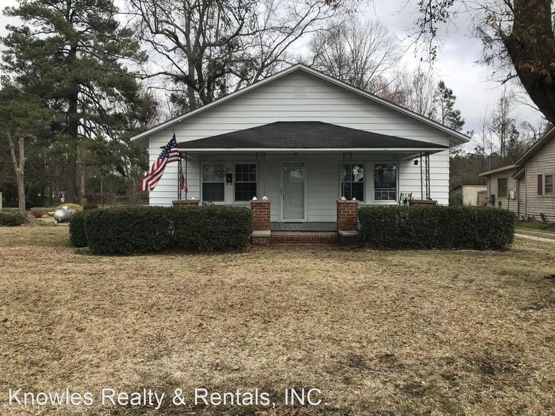 Primary Photo - 2 br, 1.5 bath House - 311 S Raleigh Street