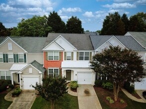 Building Photo - 3905 Timbercreek Cir