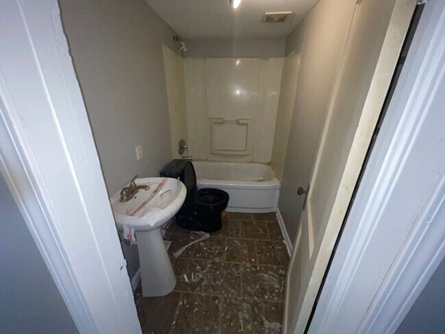 Building Photo - Coming Soon!