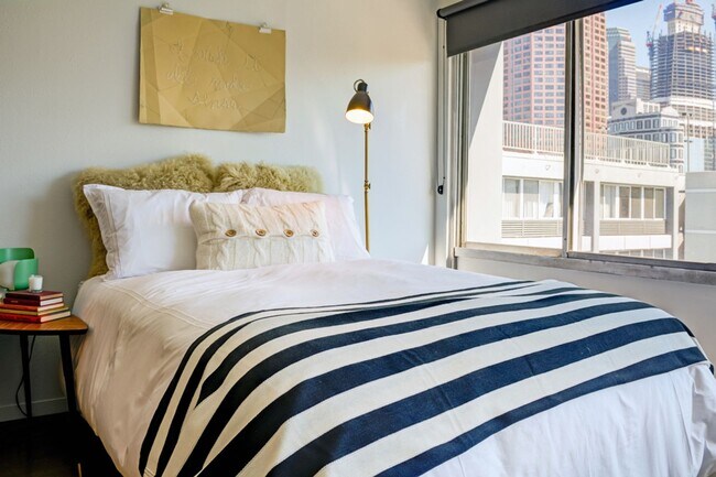 Interior Photo - The Flat at DTLA