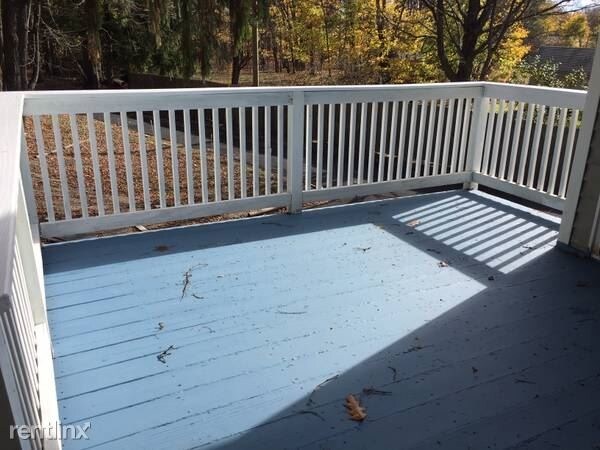 Foto del edificio - 3 br, 2 bath House - 29 Highland Ave