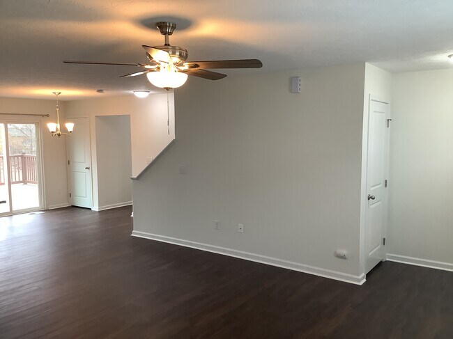 Building Photo - 99 Wooded Ridge Drive