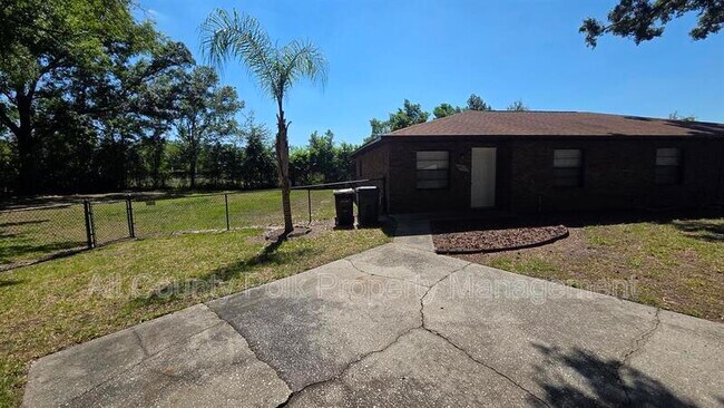 Building Photo - 4917 Malibu Ct