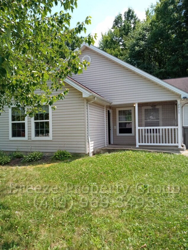 Primary Photo - 2975 Megan Cir