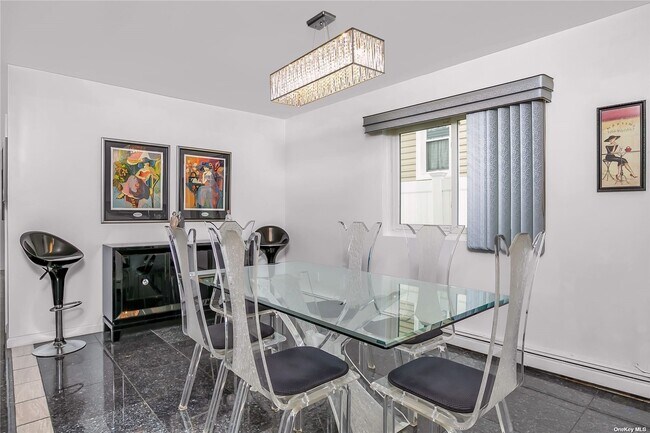 Foto del edificio - 433 W Hudson St