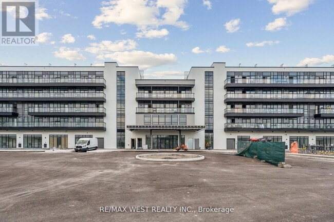 Building Photo - 350 Prince Charles Dr S