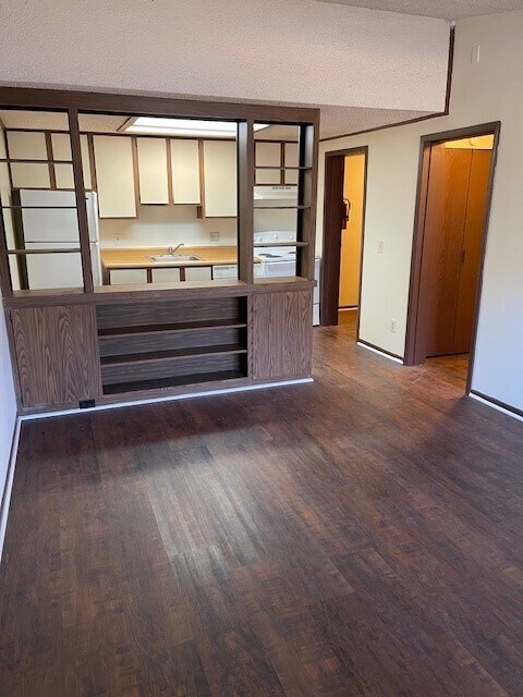 Foto del edificio - Ashgrove Apartments