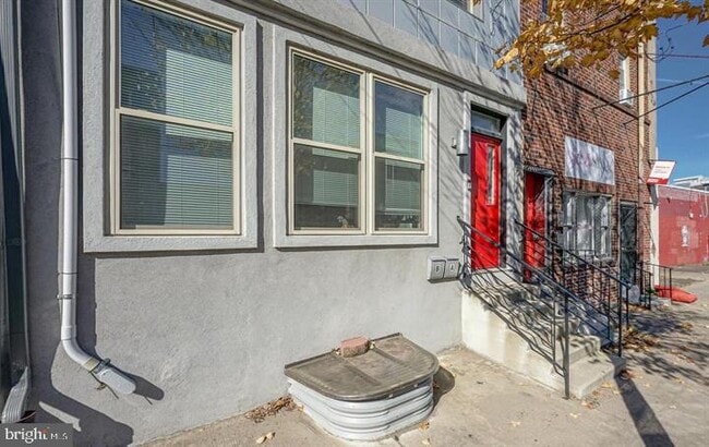 Building Photo - 2514 Frankford Ave