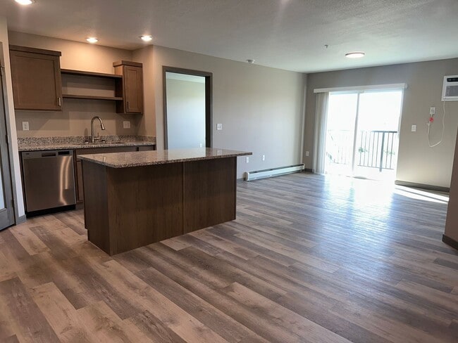 Interior Photo - Wobegon Crossings