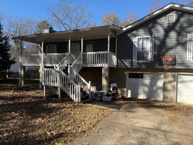 Building Photo - 3619 Bomar Rd