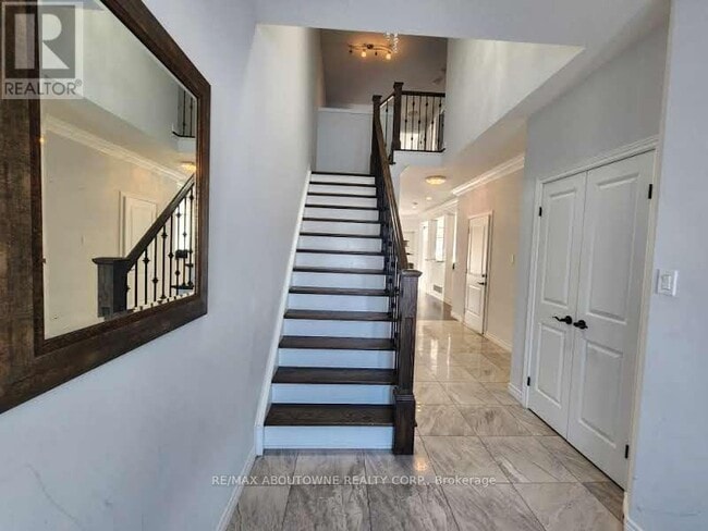 Building Photo - 265 Pumpkin Pass