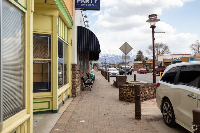 Exploring The History of Old Lehi Neighborhood on Main Street