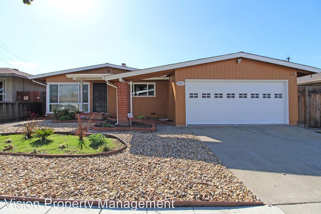 Primary Photo - 3 br, 2 bath House - 24731 Woodacre Ave.