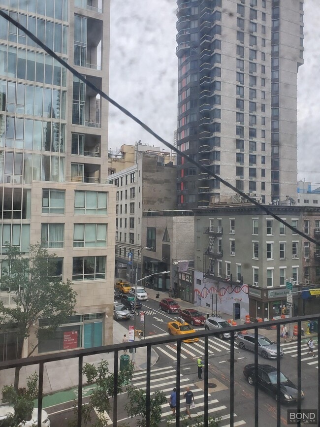 Foto del edificio - 257 E 61st St