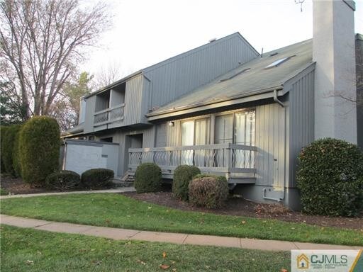 Building Photo - 19 Linda Ln