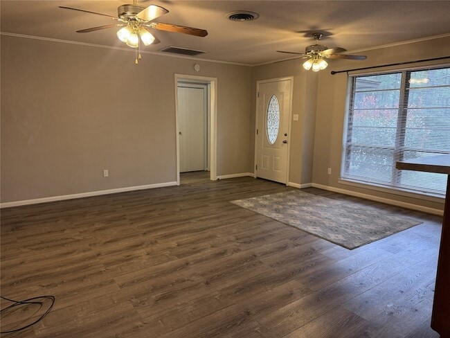 Building Photo - 1478 Apache Dr