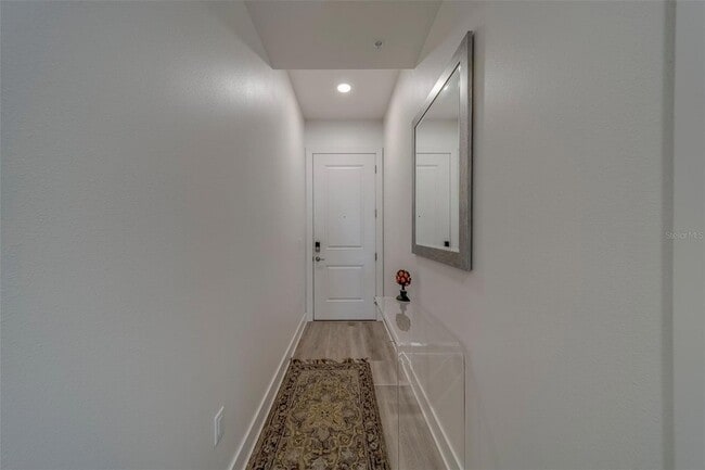 Foto del edificio - 400 150th Ave