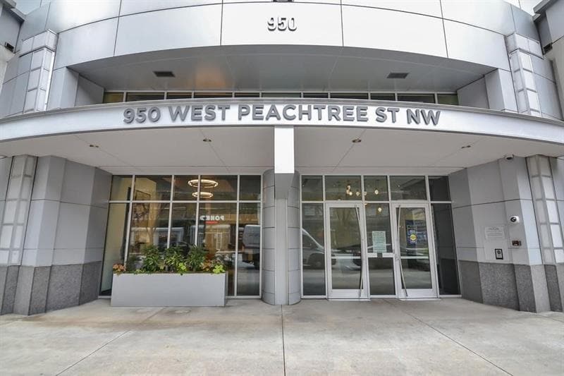 Primary Photo - 950 W Peachtree St NW