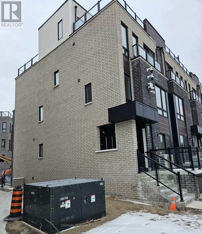 Building Photo - 155-155 Tapscott Rd