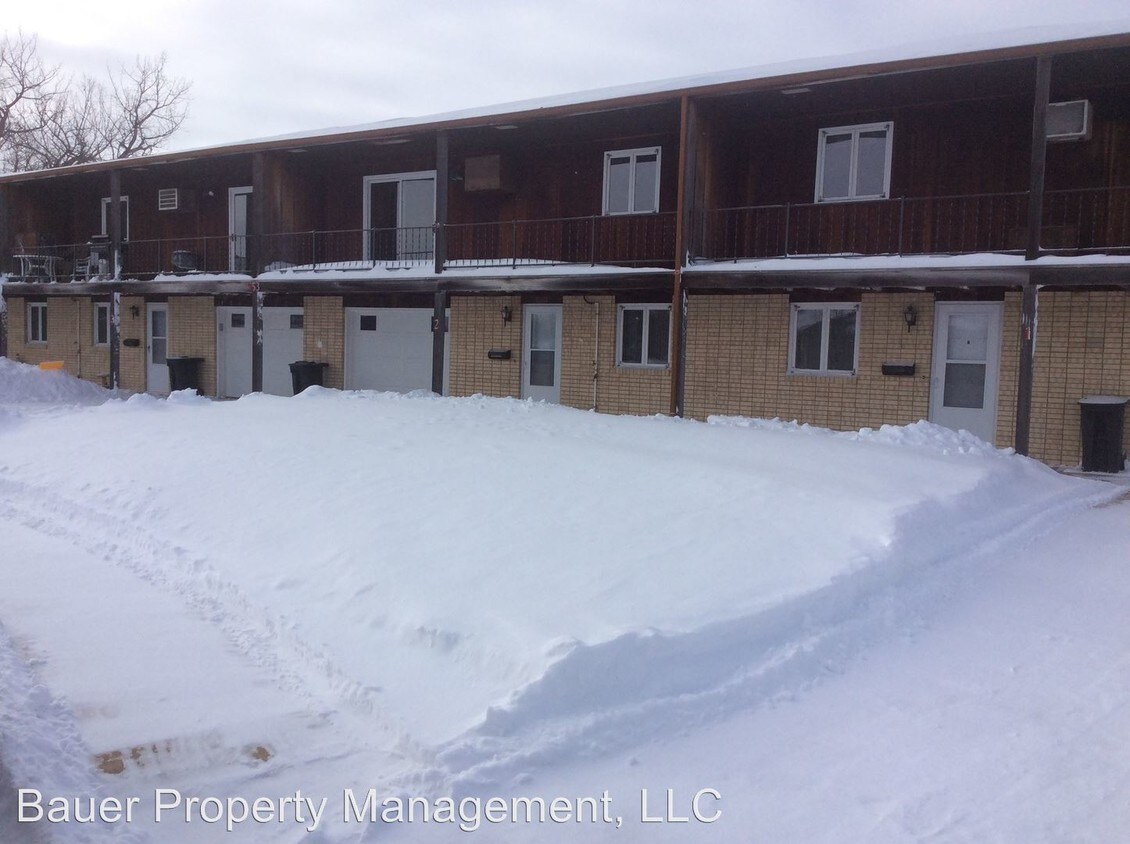 953 Foster Dr, Dickinson, ND 58601 Condo for Rent in Dickinson, ND
