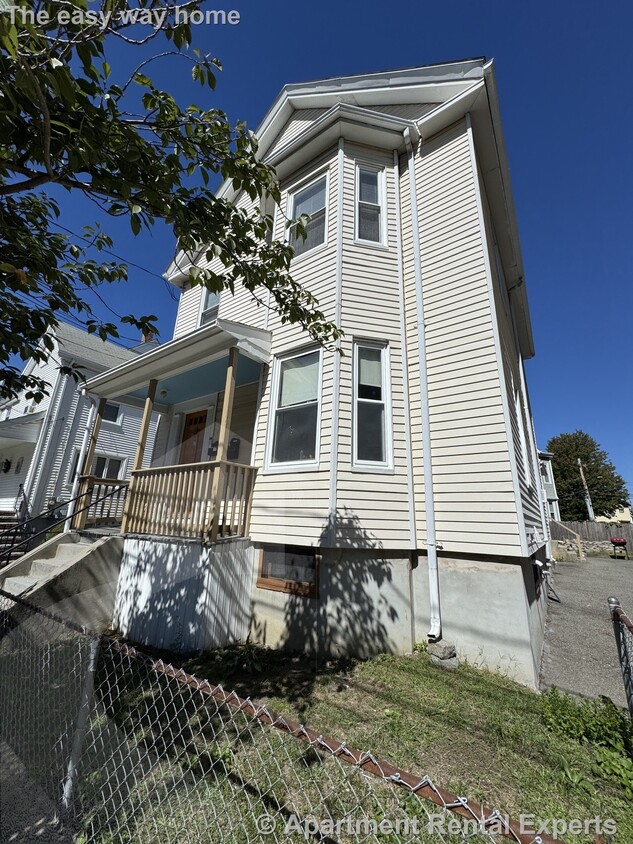 Photo - 95 Flint St Unit #2