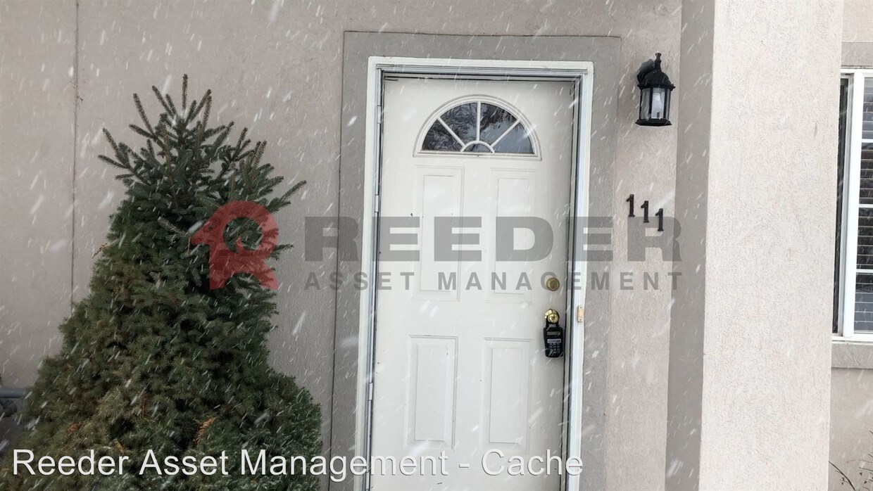 Primary Photo - 3 br, 1.5 bath House - 111 Penhurst Place