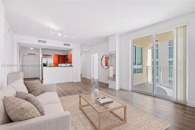 Foto del edificio - 7350 SW 89th St