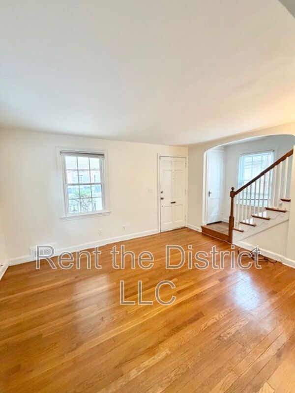 Photo - 3517 Alton Place NW