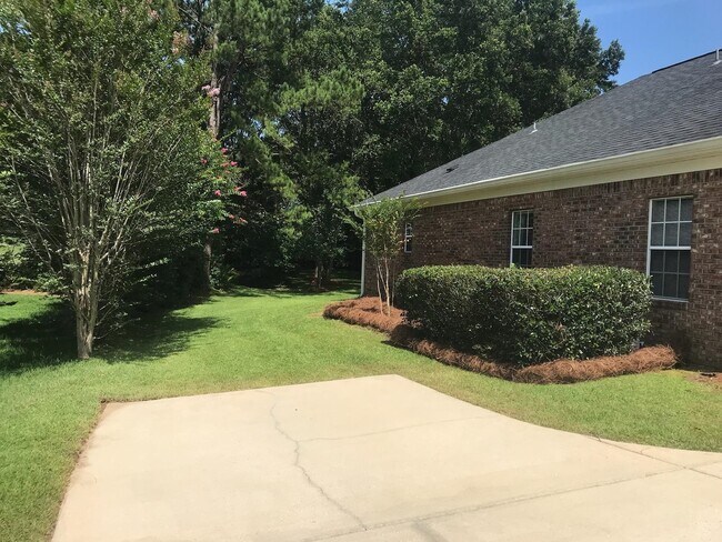 Building Photo - 7966 Preservation Rd
