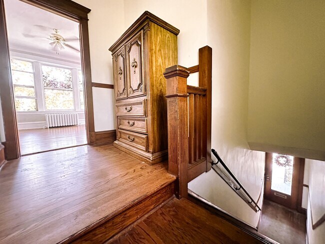 Foto del edificio - 501 Beloit Ave