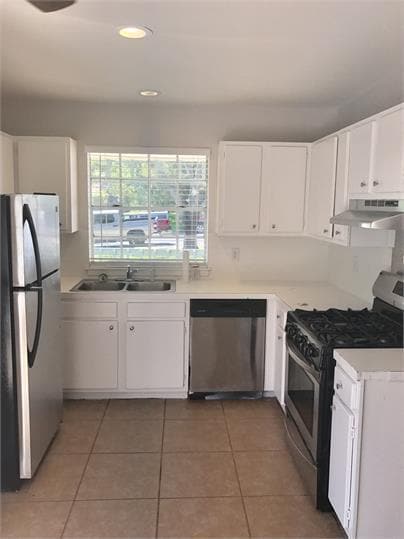 Building Photo - 2/1 Duplex in Great North Austin Location