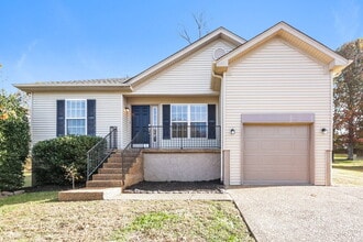 Building Photo - 1061 Cedar Creek Village Rd