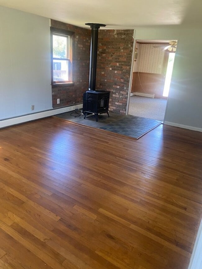 Foto del edificio - For Rent! Single Family Home in Owen J Roberts!