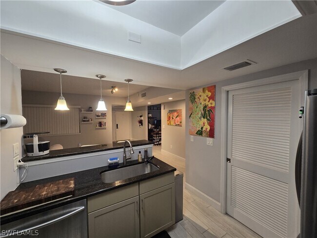 Foto del edificio - 64 4th St