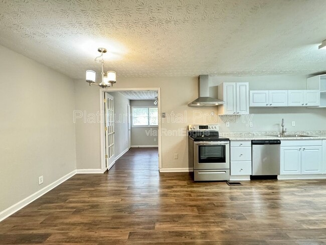 Building Photo - 3835 Mason Dr NW