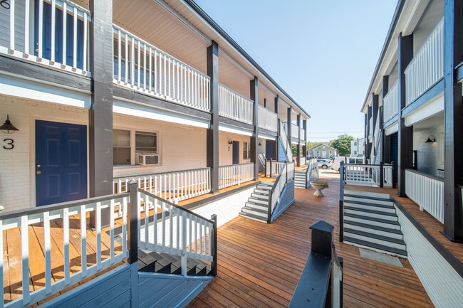 Building Photo - OV Living