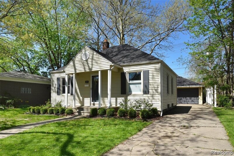 2659 Ellwood Ave, Berkley, MI 48072 House Rental in Berkley, MI