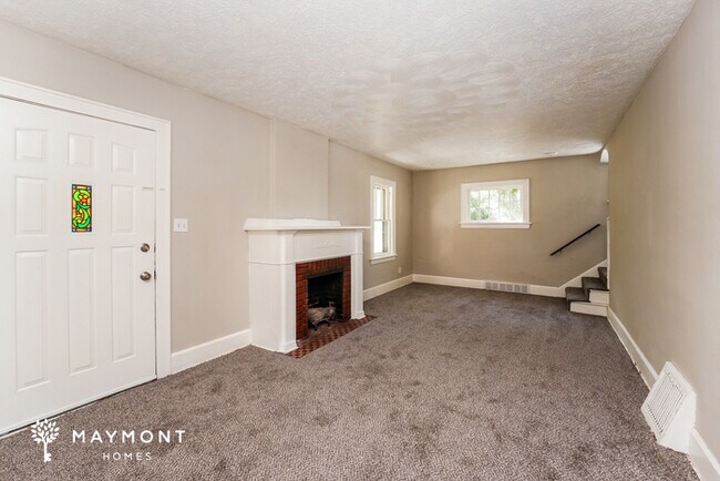 Foto del edificio - 1420 Oakwood Ave