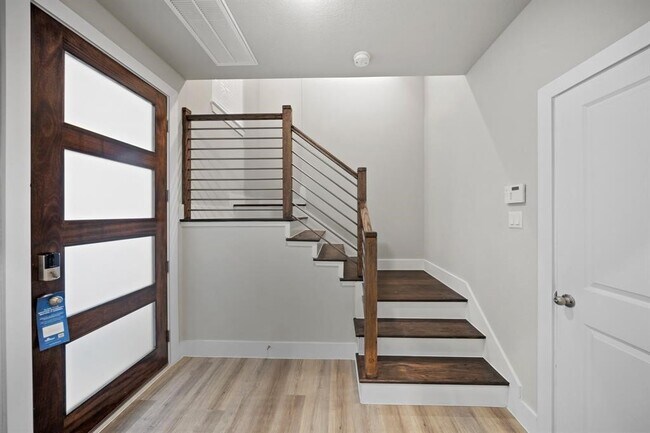 Foto del edificio - 1907 Lonestar Brook Ln