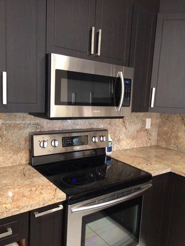 Building Photo - 14222 SW 25th Terrace