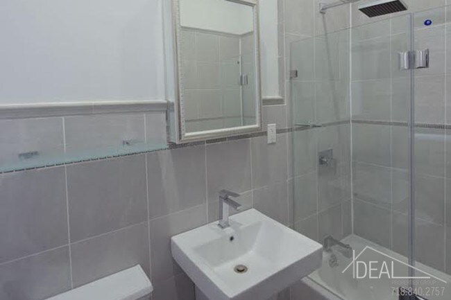 Building Photo - Beautiful Bed-Stuy Studio LOFT