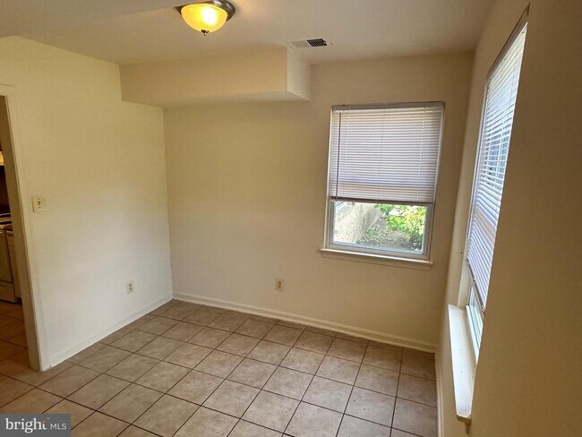 Building Photo - 9773 Hagel Cir