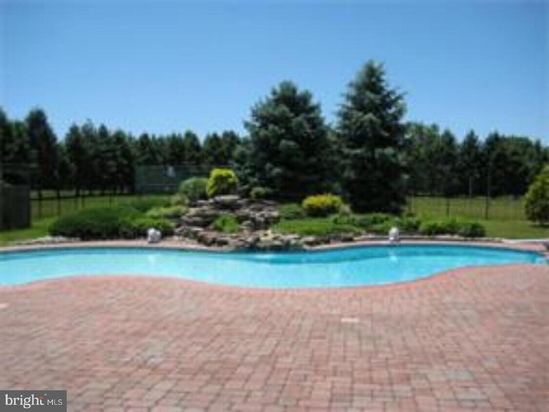 Foto principal - 33 Cove Rd