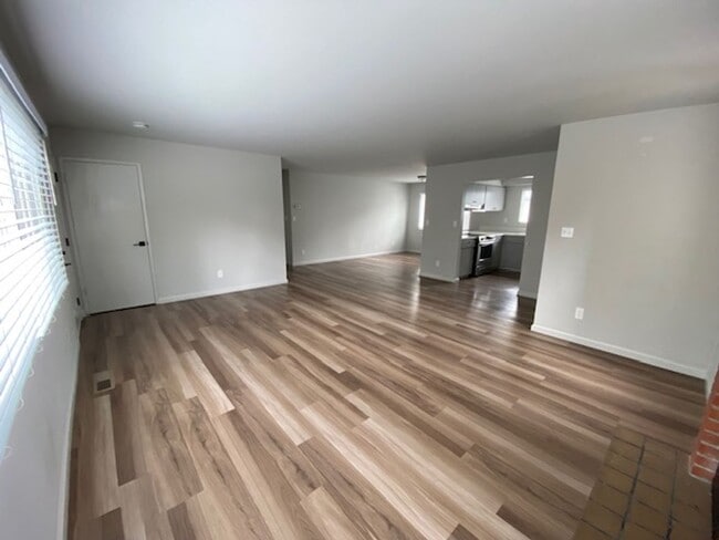 Foto del edificio - 739 Taylor St