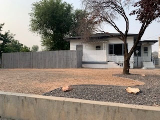 Front of House - 1410 Walnut Ave