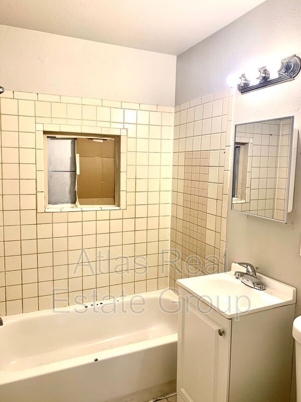 Foto del edificio - 4538 Clayton St