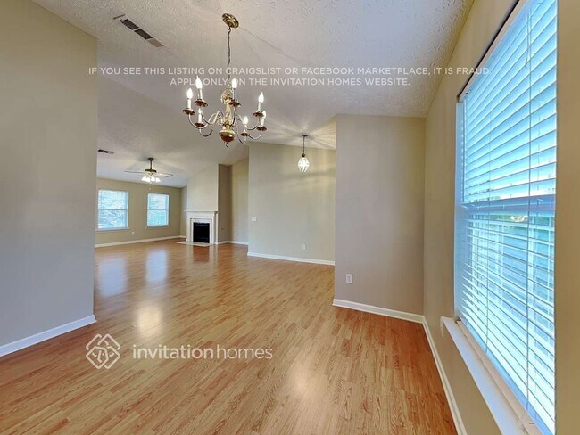 Foto del edificio - 4820 Teal Trail