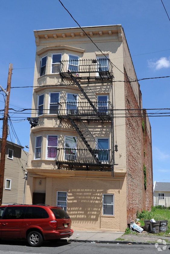 Foto del edificio - 137 Governor St